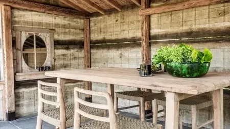 Gommaire-Rectangular-Bar-Table-Dennis-Small-en-stoelen-De-Boomgaard