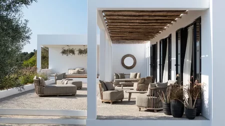 Gommaire-outdoor-teak-furniture-lounge_carol_1-seater-G406-NAT-Belgium-De-Boomgaard